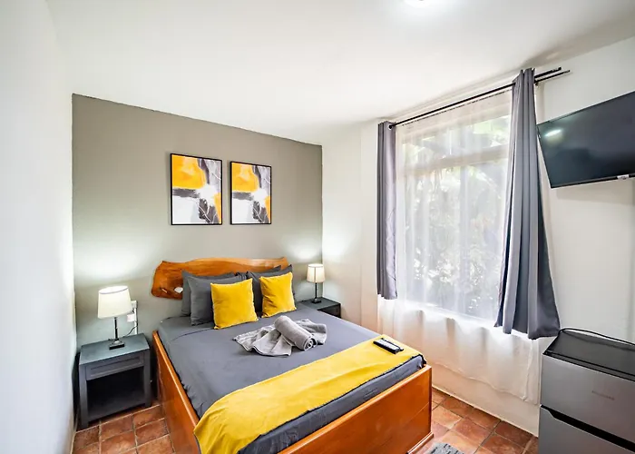 La Flor De Coco Hotel